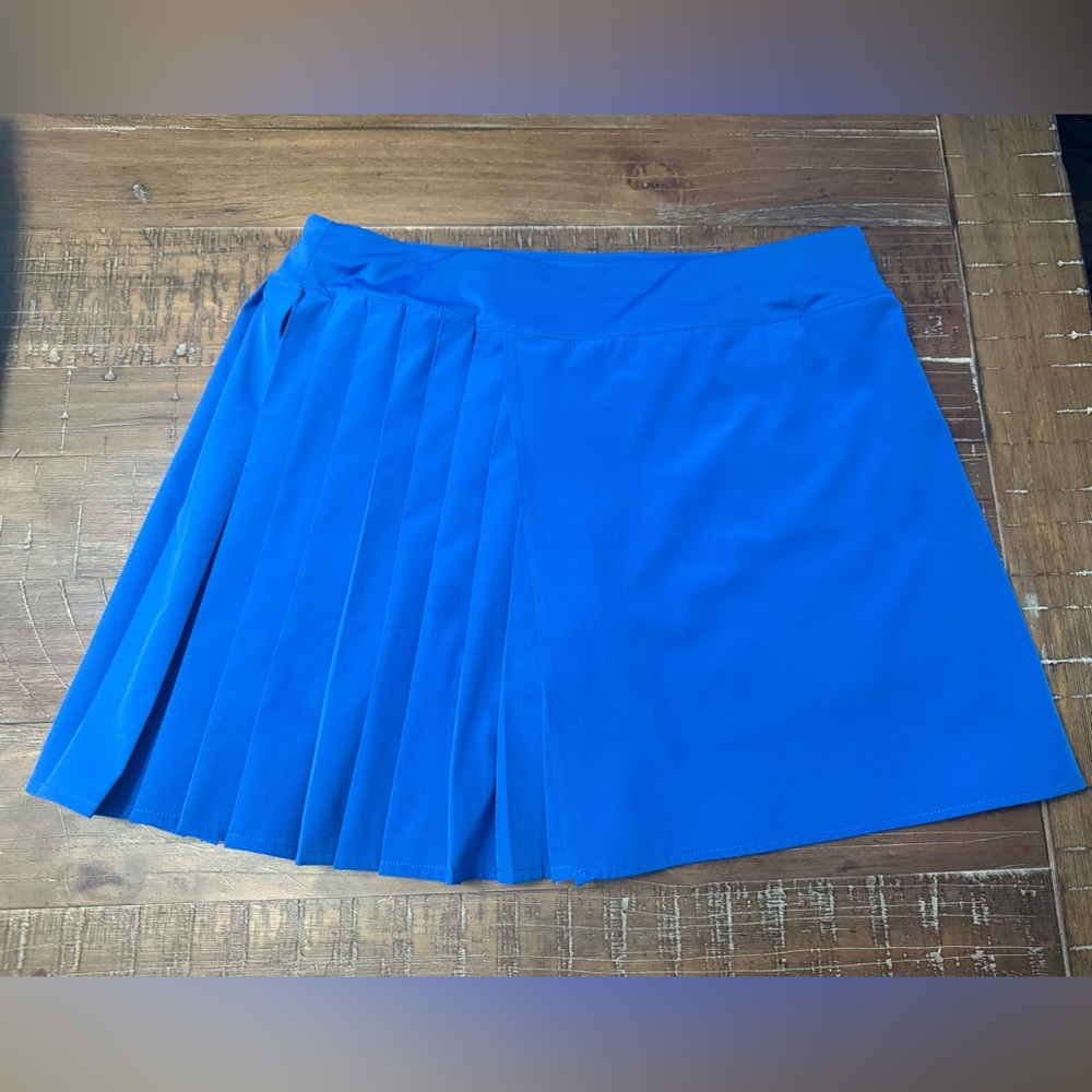 Lole Women's Blue Pleated tennis/golf Skirt